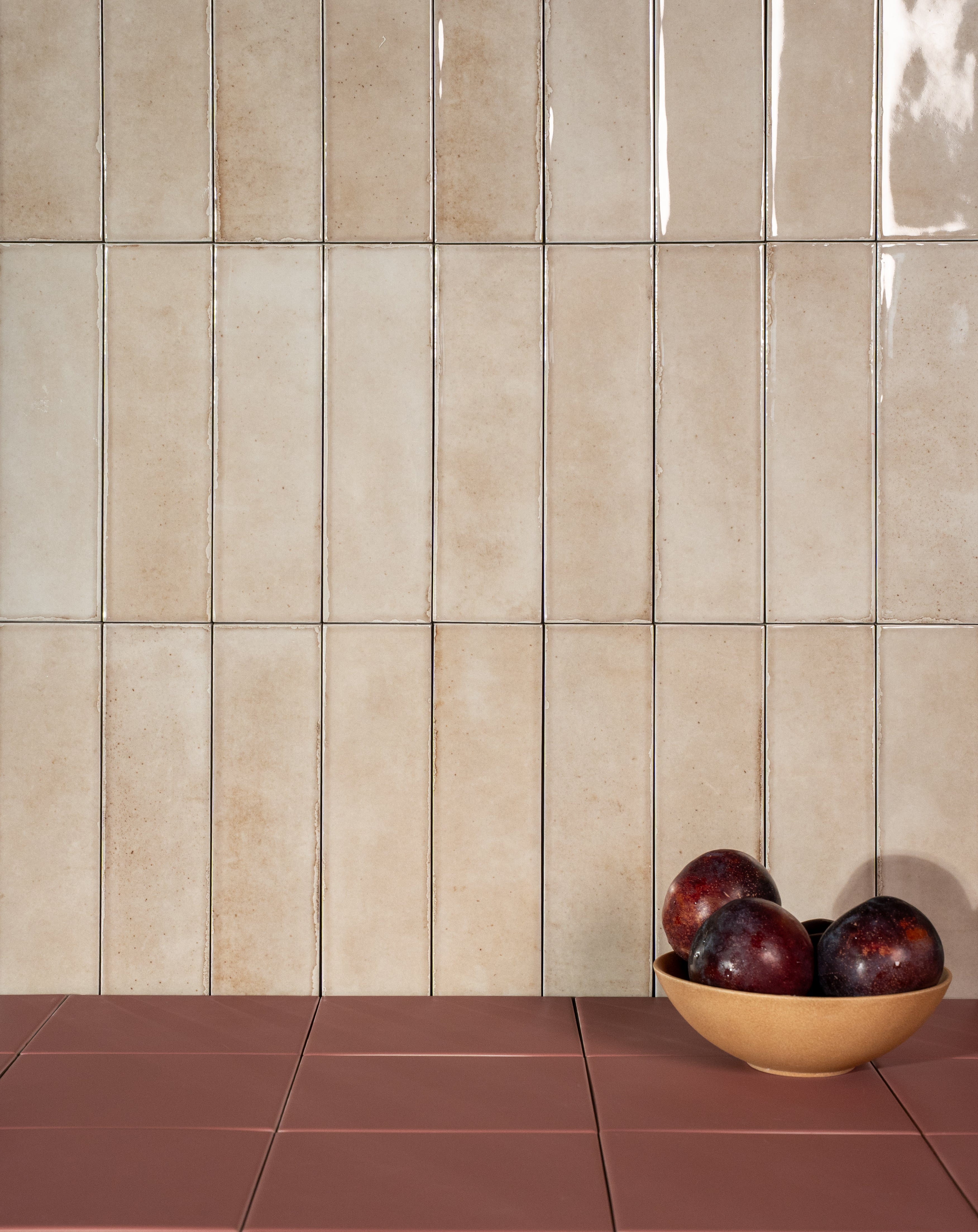 Align 2.5x9 Beige Gloss Porcelain Tile
