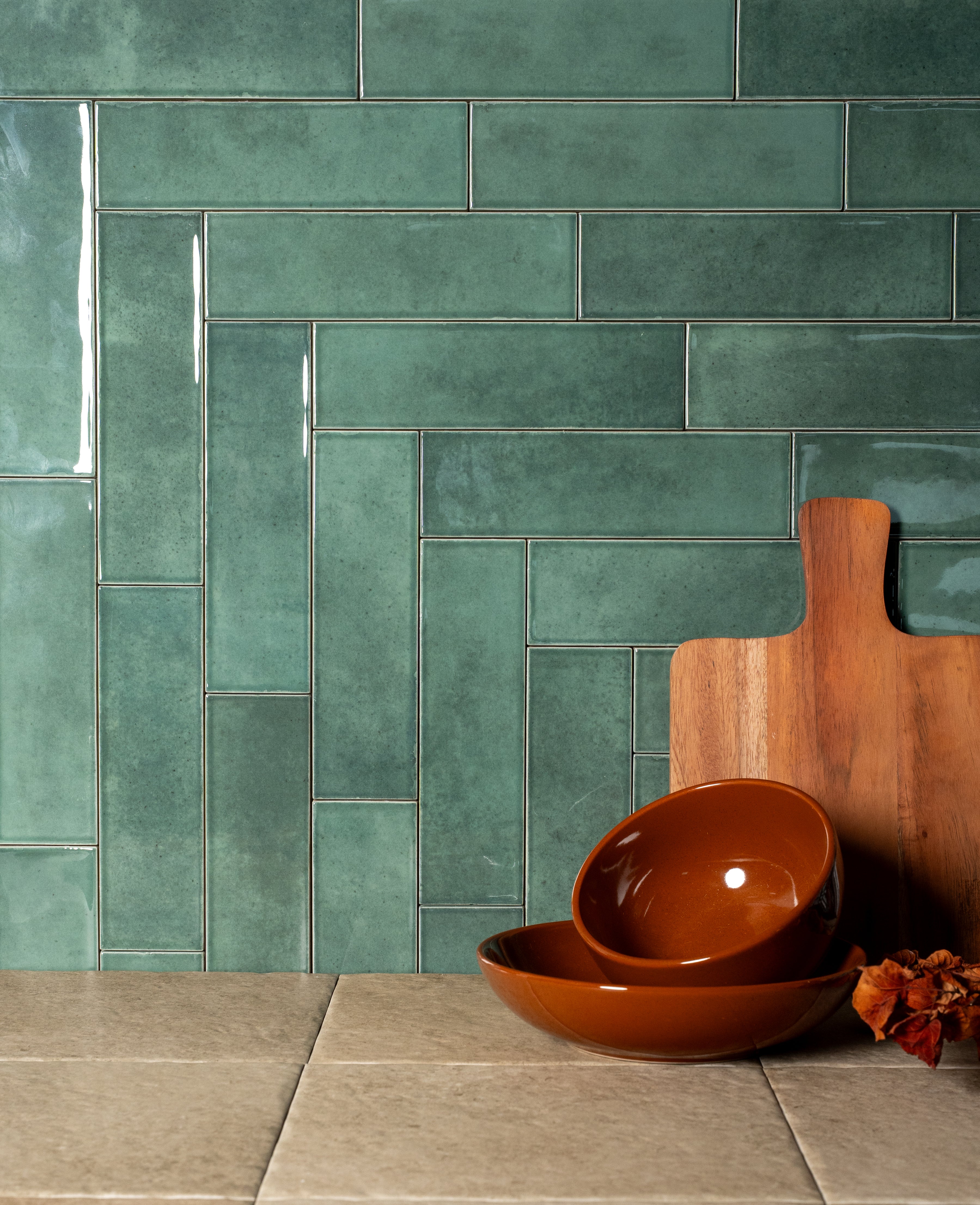 Align 2.5x9 Green Gloss Porcelain Tile
